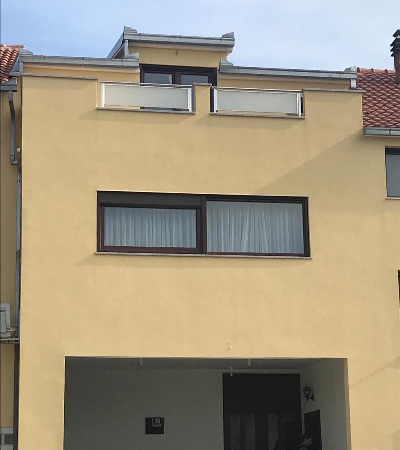 Apartman Mig Solin Luaran gambar