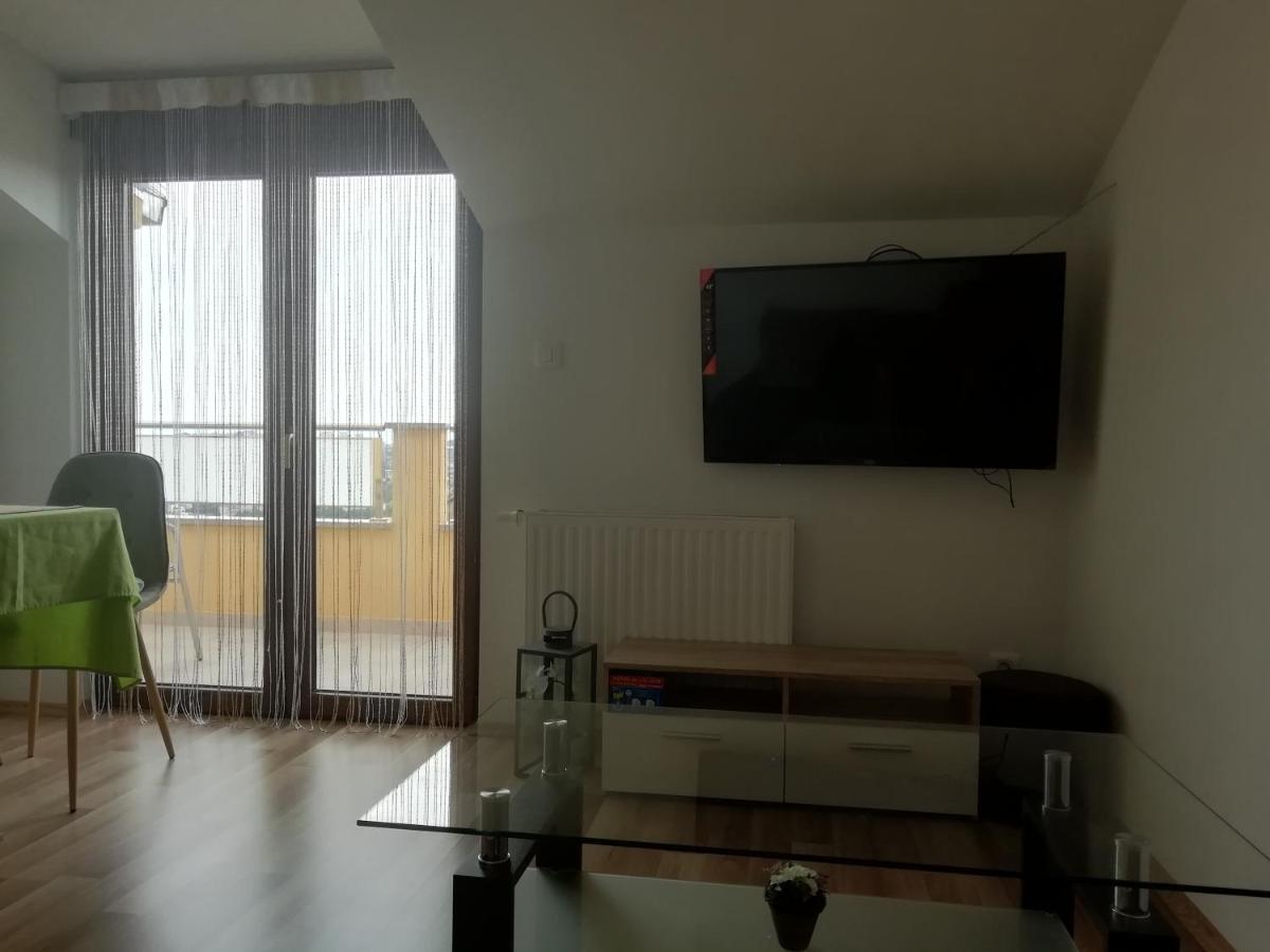 Apartman Mig Solin Luaran gambar